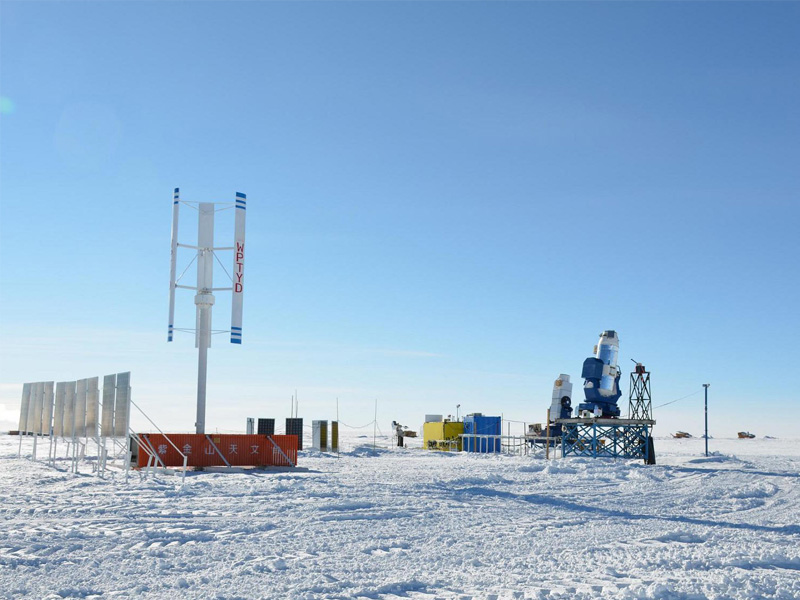 1kw vertical axis wind turbine installed in the South Pole to supply power to the scientific expedition team